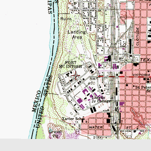 Topographic Map of Fort McIntosh, TX