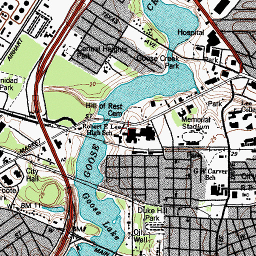 Topographic Map of Robert E Lee High School, TX