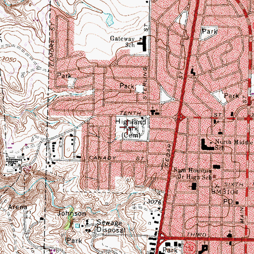 Topographic Map of Highland Park Cemetery, TX