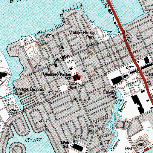 Topographic Map of Gladnieo Parker School, TX