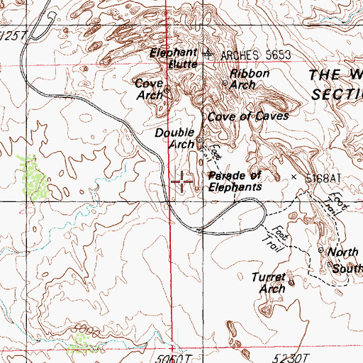 Topographic Map of Parade of Elephants, UT