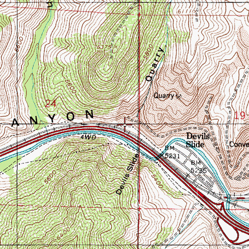 Topographic Map of Quarry Hollow, UT