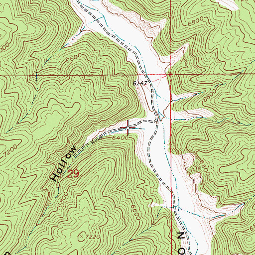 Topographic Map of Wolf Den Hollow, UT
