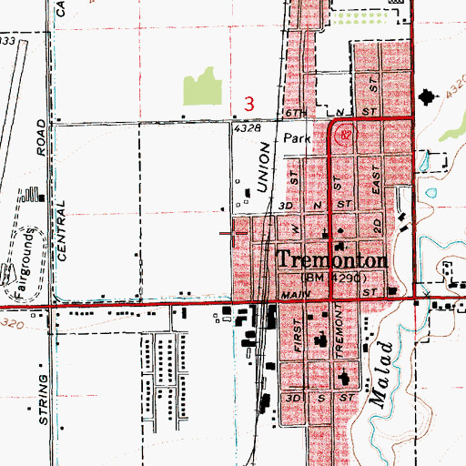 Topographic Map of Doutres Mobile Home Park, UT