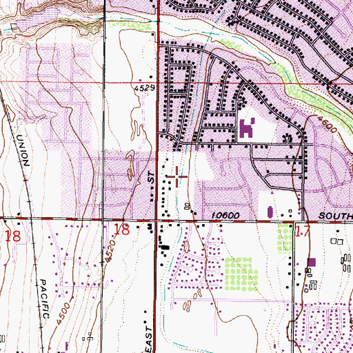 Topographic Map of Silver Shadow Estates, UT
