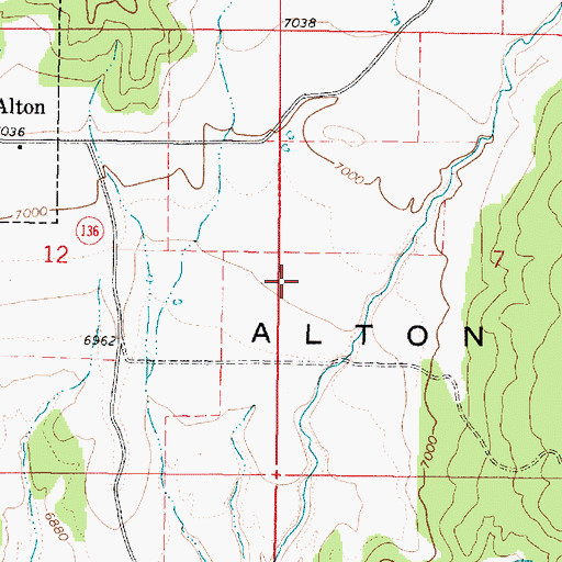 Topographic Map of Alton Amphitheater, UT