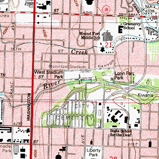 Topographic Map of Lorin Farr Park, UT