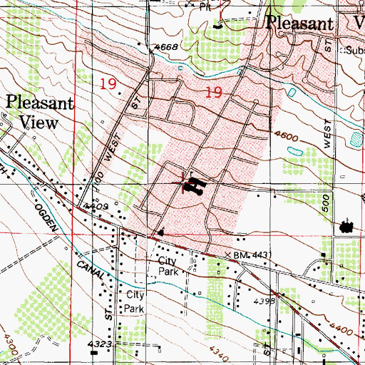 Topographic Map of Lomond View Elementary School, UT