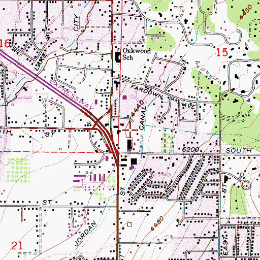 Topographic Map of Cottonwood Village, UT