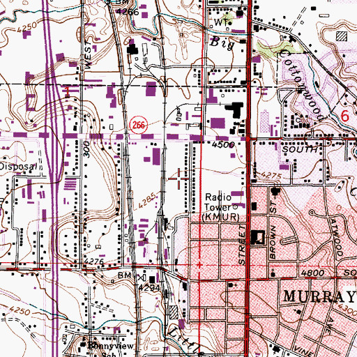 Topographic Map of Village Gardens, UT
