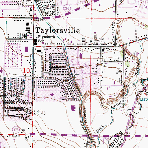 Topographic Map of Woodhaven Village, UT