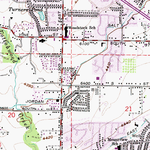 Topographic Map of Country Garden Estates, UT