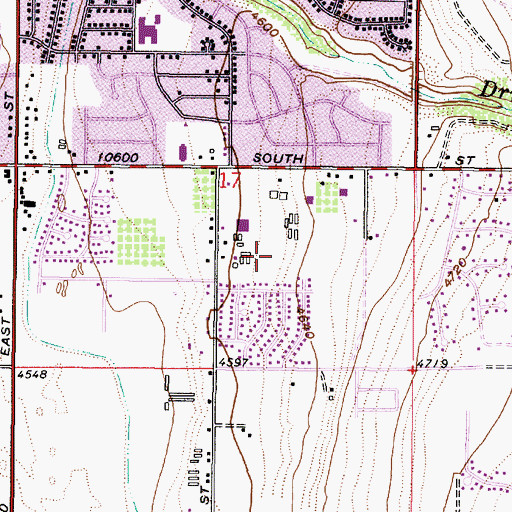 Topographic Map of Altawood Place, UT