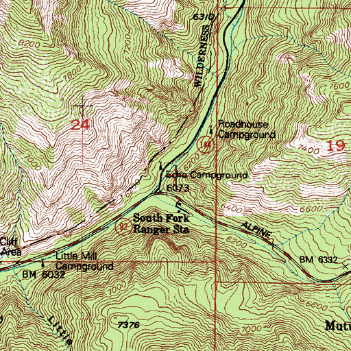 Topographic Map of Roadhouse Campground, UT