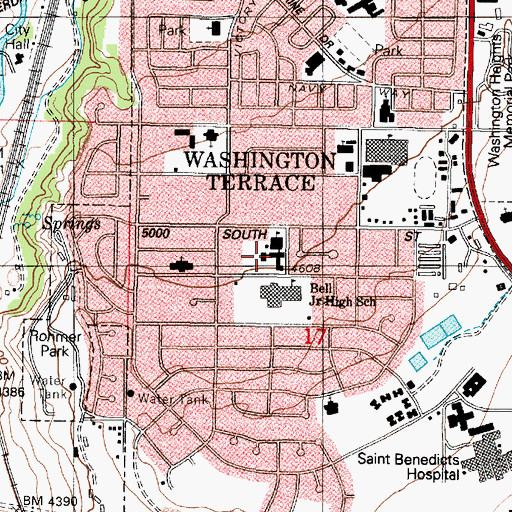 Topographic Map of Roosevelt Elementary School, UT