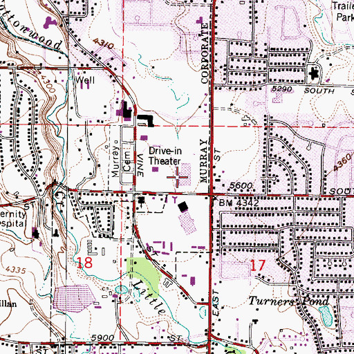 Topographic Map of Oakwood Village Shopping Center, UT