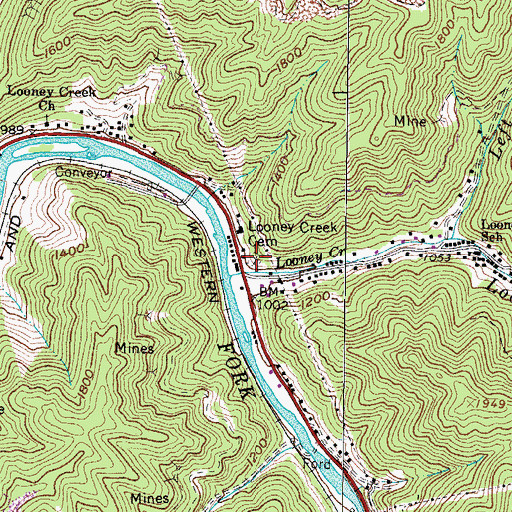 Topographic Map of Looney Creek Cemetery, VA