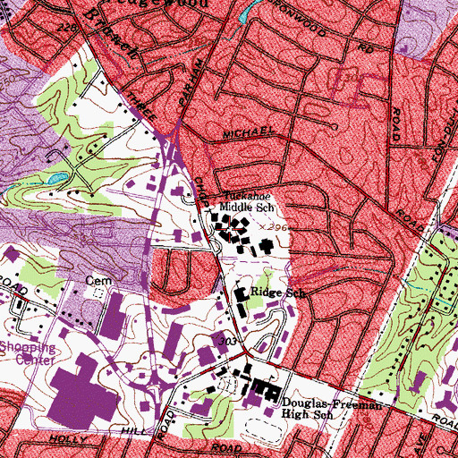 Topographic Map of Tuckahoe Middle School, VA