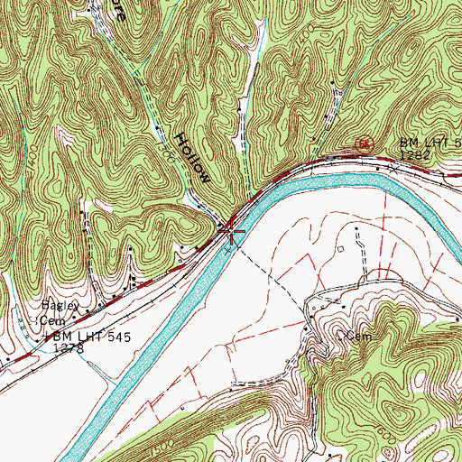 Topographic Map of Moore Hollow, VA