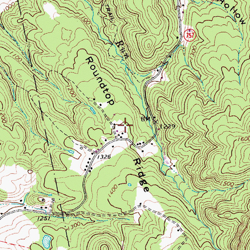 Topographic Map of Roundtop Ridge, VA