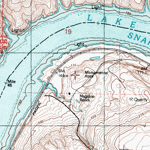 Topographic Map of Monumental Rock, WA