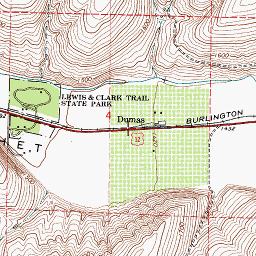Topographic Map of Dumas, WA
