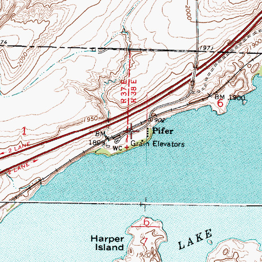 Topographic Map of Pifer, WA