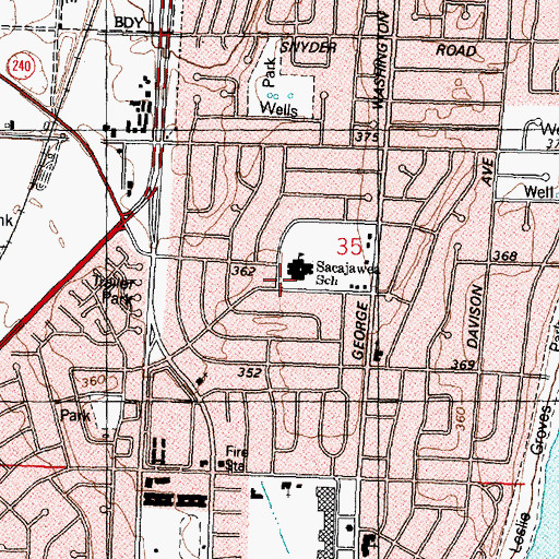 Topographic Map of Sacajawea School, WA