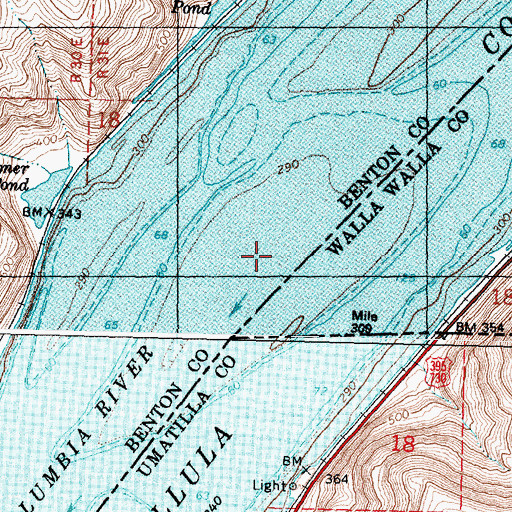 Topographic Map of Lake Wallula, WA