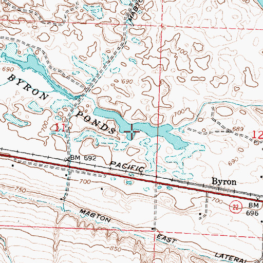 Topographic Map of Byron Ponds, WA