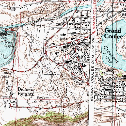 Topographic Map of Grand Coulee Dam Junior High School, WA