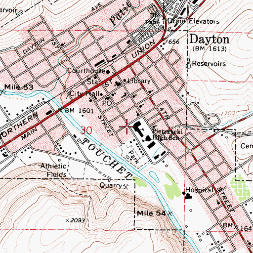 Topographic Map of Dayton Elementary School, WA