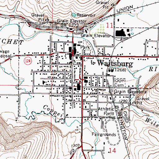 Topographic Map of Waitsburg High School, WA