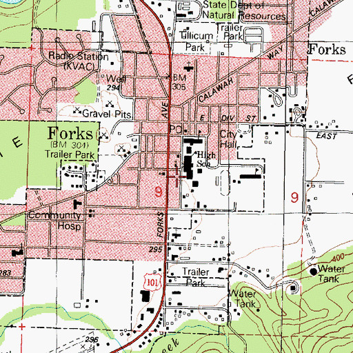 Topographic Map of Forks High School, WA