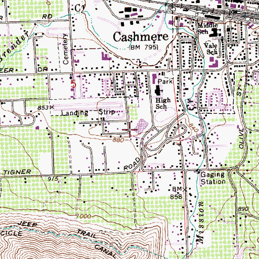 Topographic Map of Cashmere High School, WA