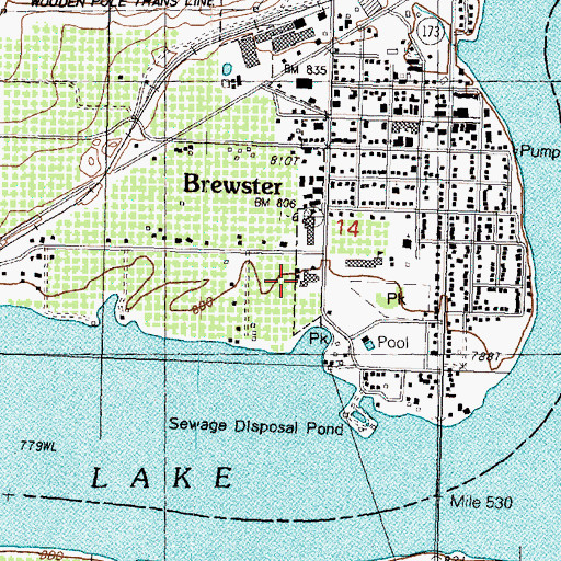 Topographic Map of Brewster High School, WA