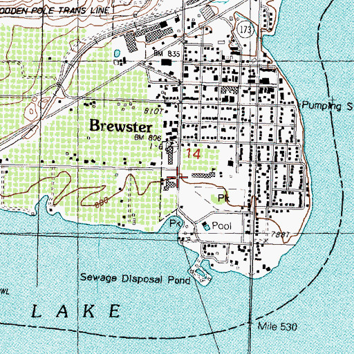 Topographic Map of Brewster Elementary School, WA