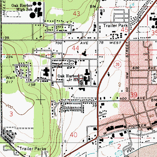 Topographic Map of Oak Harbor Middle School, WA