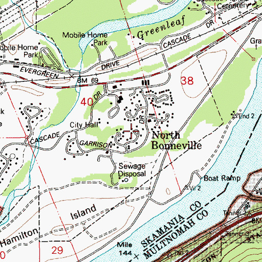 Topographic Map of North Bonneville, WA
