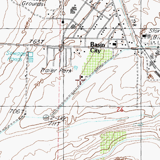 Topographic Map of Basin City Airfield, WA