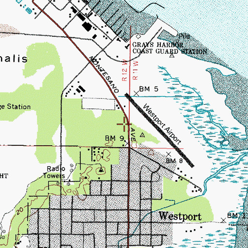 Topographic Map of Westport Airport, WA
