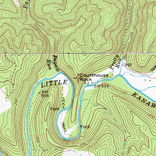 Topographic Map of Courthouse Rock, WV
