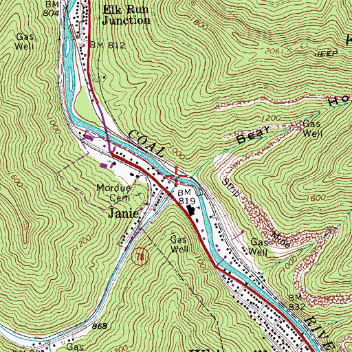 Topographic Map of Elk Run, WV