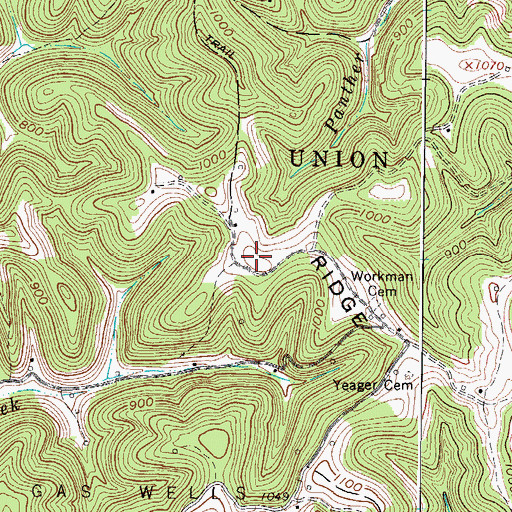 Topographic Map of McComas Ridge, WV