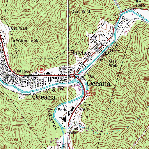 Topographic Map of Oceana, WV