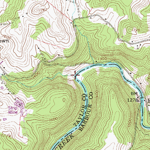 Topographic Map of Swamp Run, WV