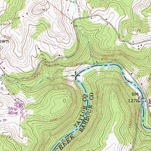 Topographic Map of Swamp Run, WV