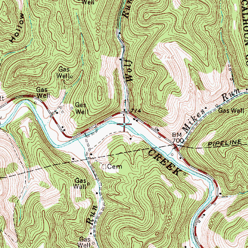 Topographic Map of Wolf Run, WV
