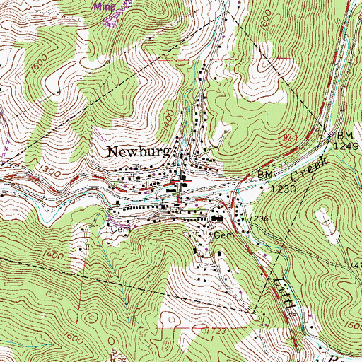 Topographic Map of Newburg, WV