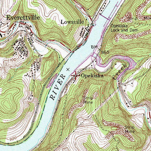 Topographic Map of Opekiska, WV